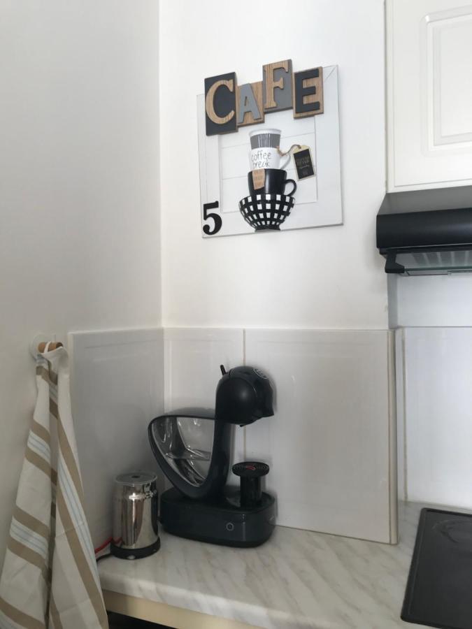 Charmant Appartement Au Coeur De Juan Les Pins Антиб Екстериор снимка